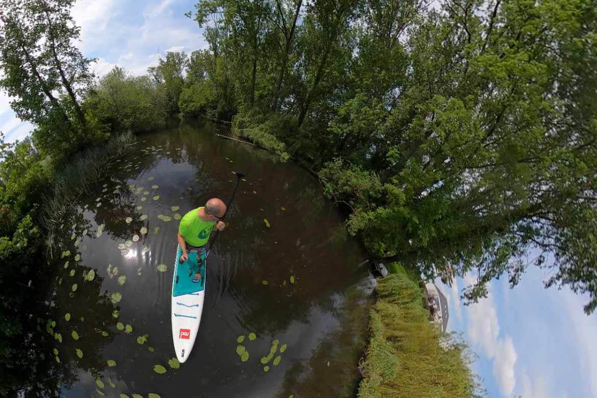 Ontdek Gent en omgeving op een unieke manier met de SUP Tochten bij SUPinGENT. Ben je op zoek naar een actieve en ontspannende manier om de prachtige stad Gent en omgeving te verkennen? Kom dan SUPpen met SUPinGent en boek nu jou activiteit.