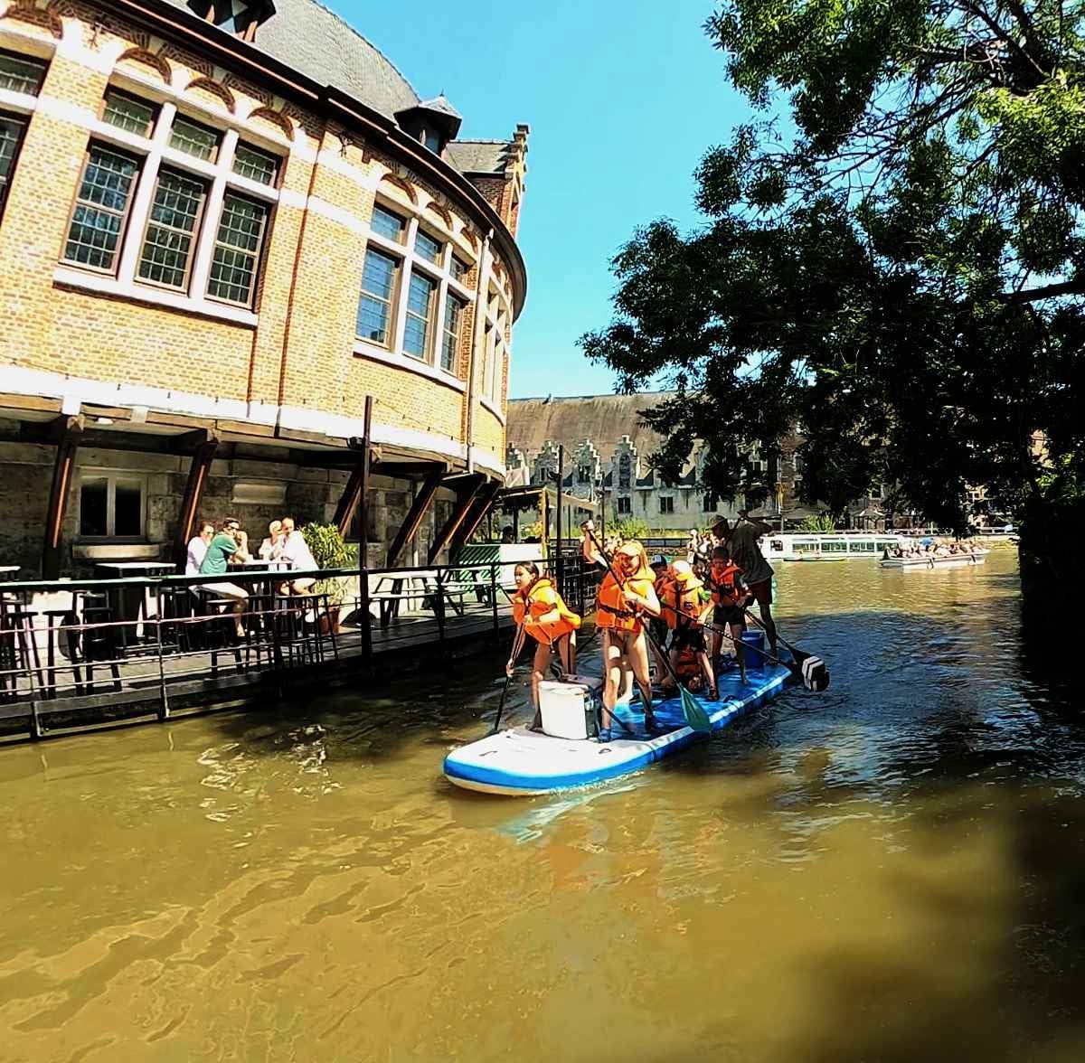 Organiseer jouw verjaardag bij SUP in Gent! Ervaar, plezier,... Beginner? Gevorderd? Maakt niet uit  Fun verzekerd! supingent.be #SUPinGent #verjaardagsSUP #waterpret